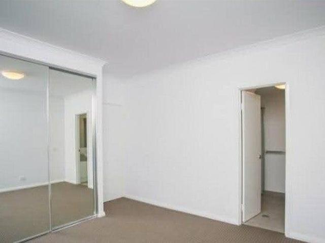 Room for rent in Stirling, Western Australia