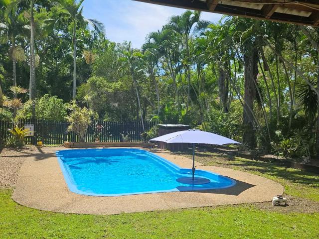 Cottage for sale in Balgal Beach, Queensland