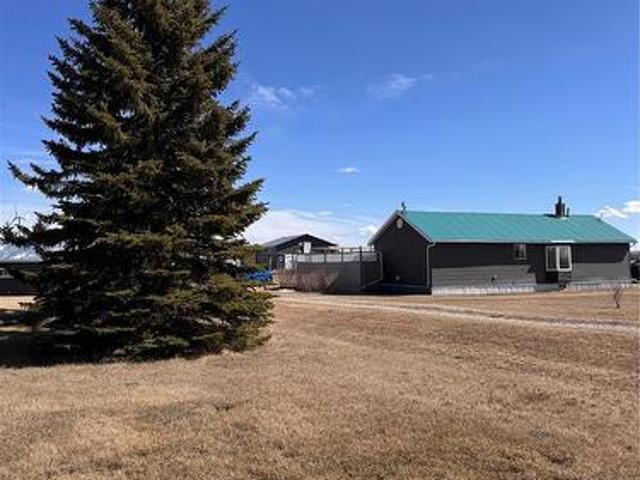 House for sale in South Qu'appelle, Saskatchewan