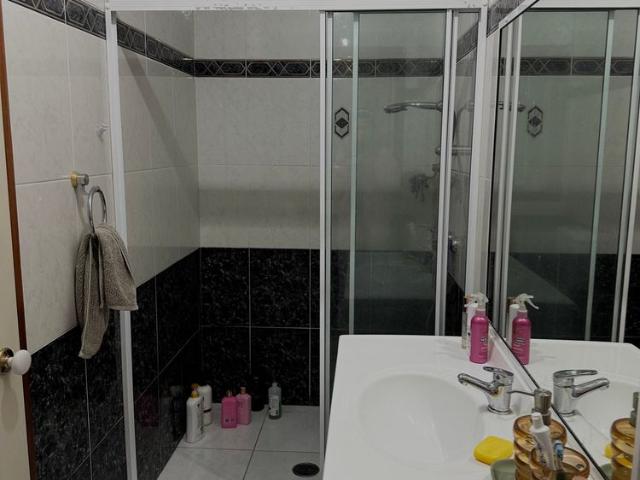 Room for rent in Wollongong West, New South Wales