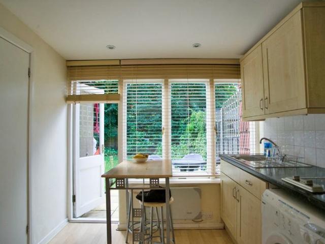 Studio for rent in London Borough of Wandsworth, Greater London