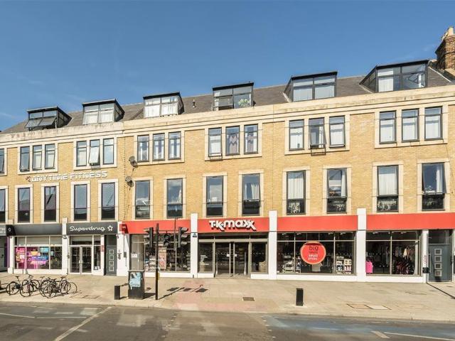 Apartment for rent in London Borough of Wandsworth, Greater London