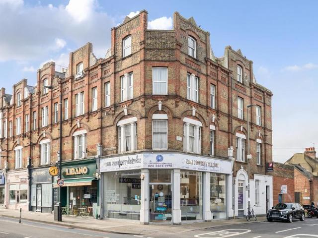 Apartment for rent in Balham, Greater London