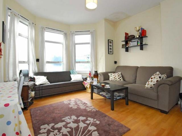 Apartment for rent in Balham, Greater London