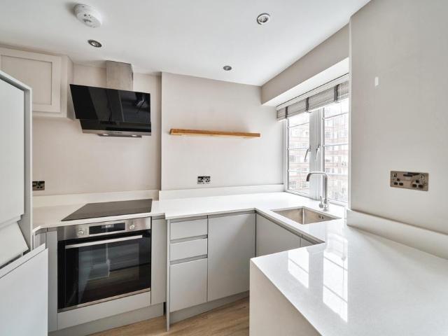 Apartment for rent in London Borough of Wandsworth, Greater London