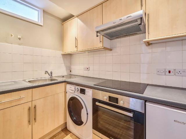 Studio for rent in Balham, Greater London
