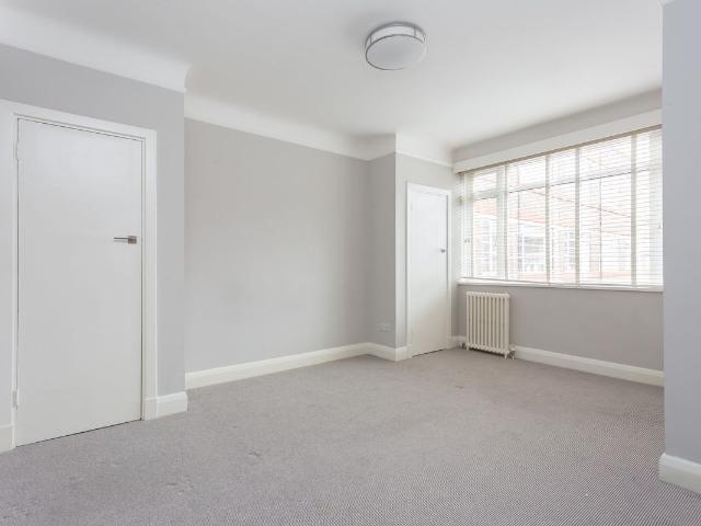 Studio for rent in Balham, Greater London