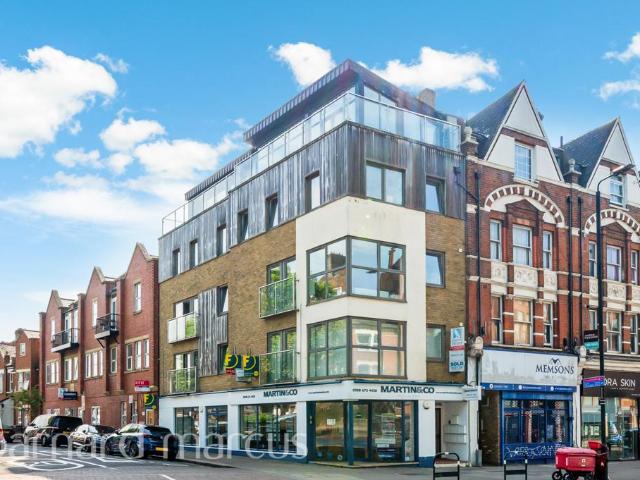 Apartment for rent in Balham, Greater London