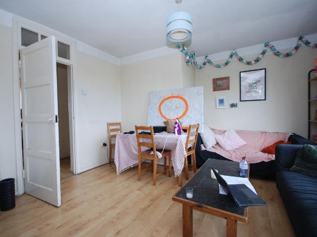 Apartment for rent in Balham, Greater London