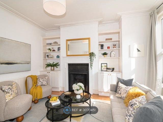 Apartment for rent in London Borough of Wandsworth, Greater London