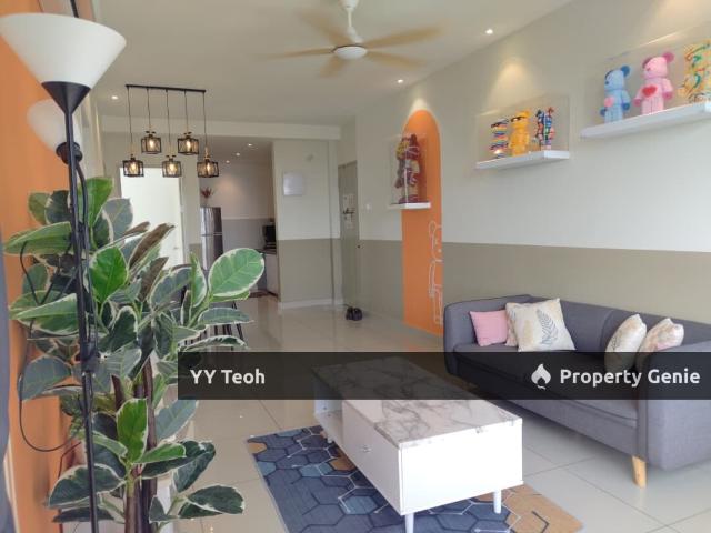 Condominium for sale in Malaka