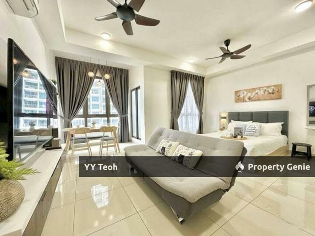 Condominium for sale in Malaka