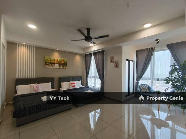 Condominium for sale in Malaka
