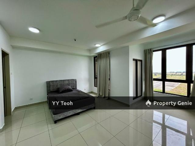 Apartment for sale in Malaka