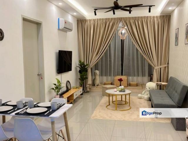 Condominium for rent in Malaka