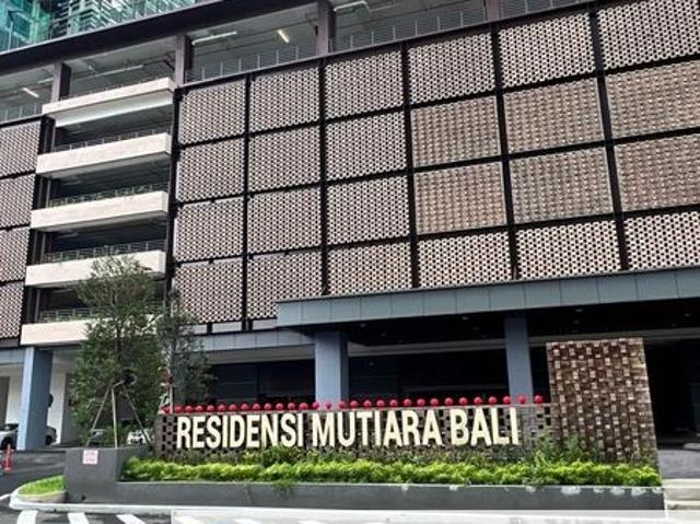 Condominium for sale in Malaka