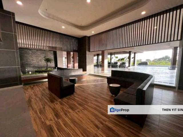 Condominium for sale in Malaka
