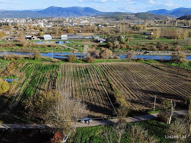 Nusret, Kepsut içerisinde satılık Arsa