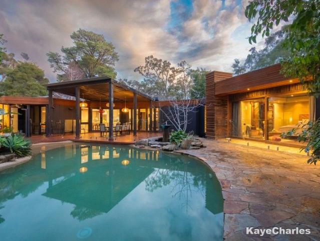 House for sale in Beaconsfield Upper House for sale in Beaconsfield Upper