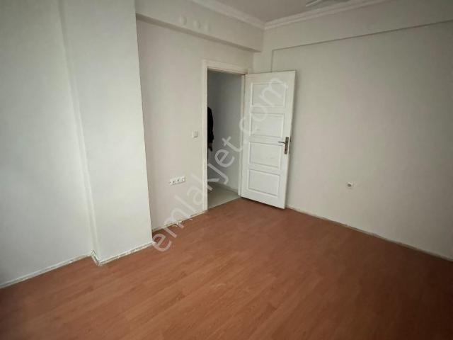 Sütlüce Mahallesi, Tepebaşı içerisinde kiralık mülk