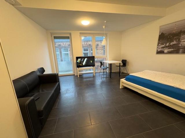Wohnung mieten in Karlshöhe, Stuttgart