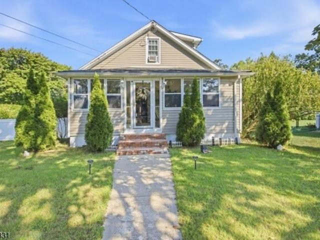 House for sale in Succasunna, Roxbury Township