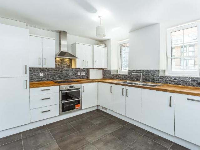 House for rent in Greenwich Town Centre, Greater London