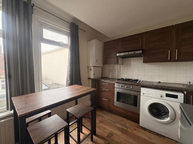 Apartment for rent in North Finchley, Greater London