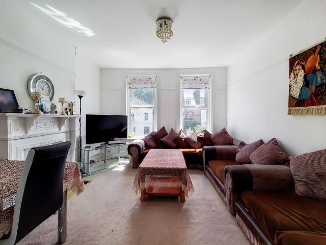 Apartment for rent in North Finchley, Greater London