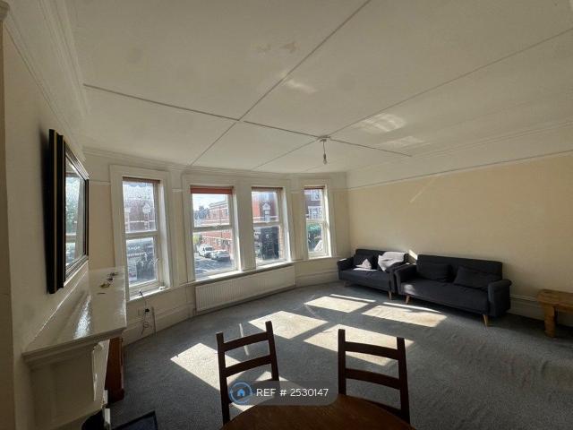 House for rent in Church End, Greater London