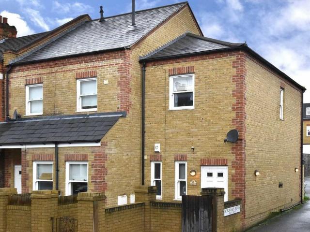 House for rent in London Borough of Lewisham, Greater London