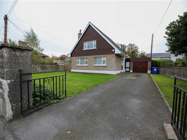 Detached House for sale in Portlaoise, North Tipperary