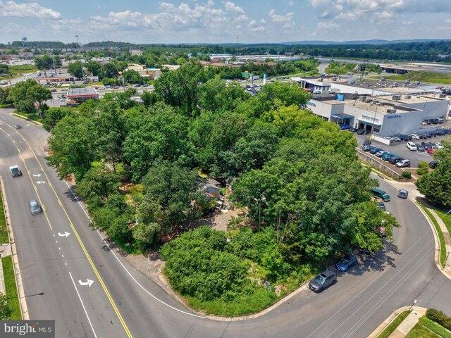 Land for sale in Manassas