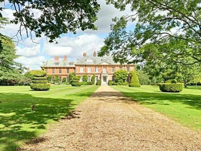 House for sale in Hertford, Colliers End
