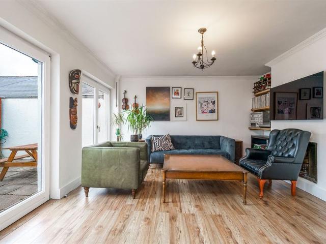 House to rent in Bluebell, North Tipperary