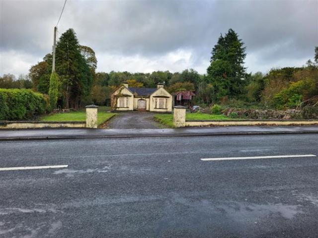 Bungalow for sale in Tobercurry