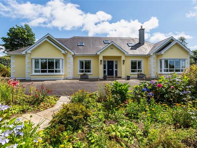 Detached House for sale in Loch Garman, North Tipperary