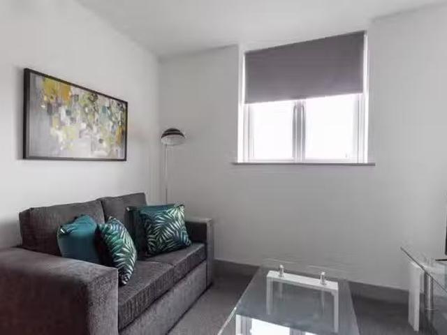 Apartment for rent in Hunslet, West Yorkshire
