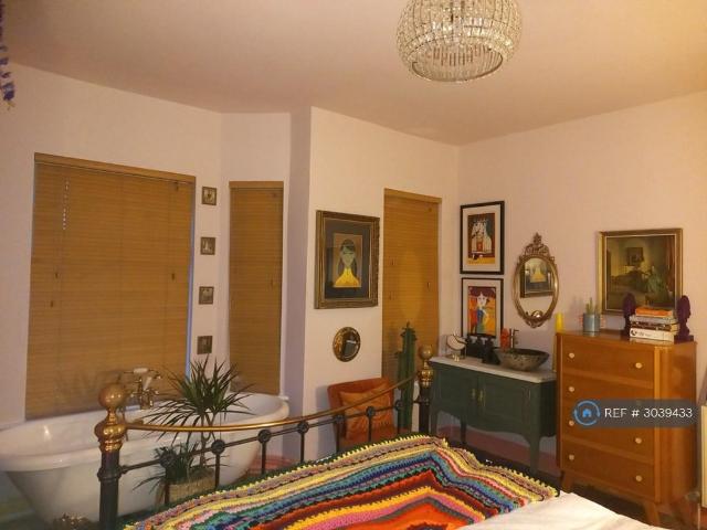 House for rent in Greenheys, Greater Manchester