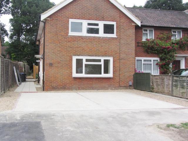 Apartment for rent in Sheerwater, Woking
