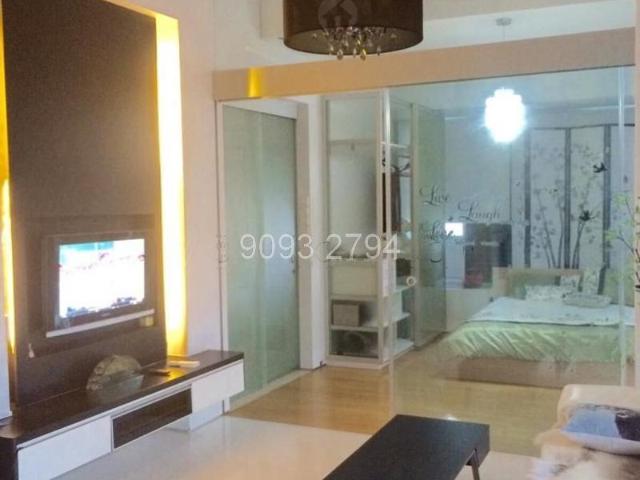 Apartment for sale in Newton