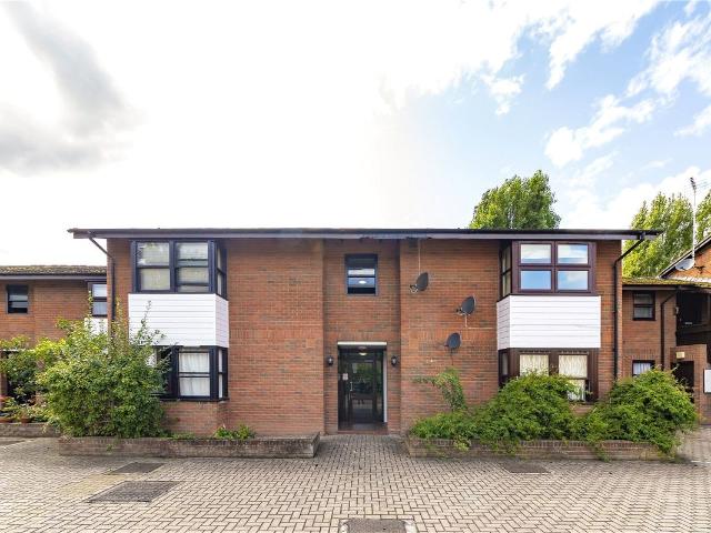 Studio for rent in Greater London