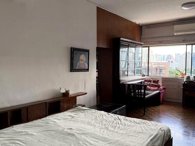 Apartment for sale in Tanglin Road