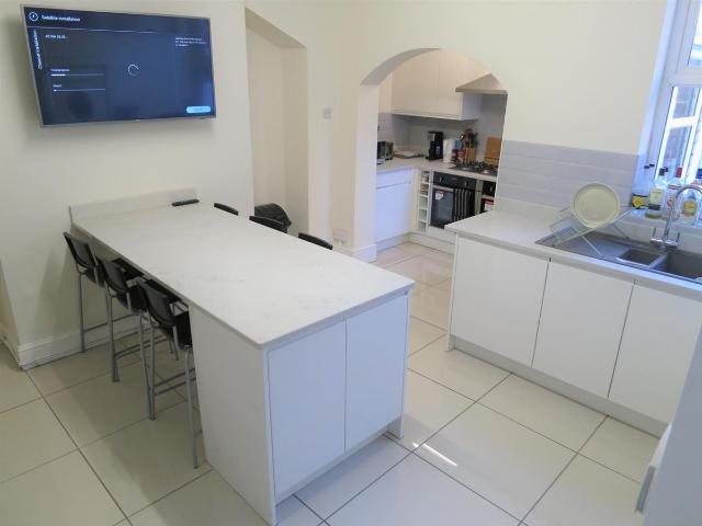 House for rent in Fallowfield, Manchester