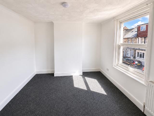Apartment for rent in Brompton, Gillingham