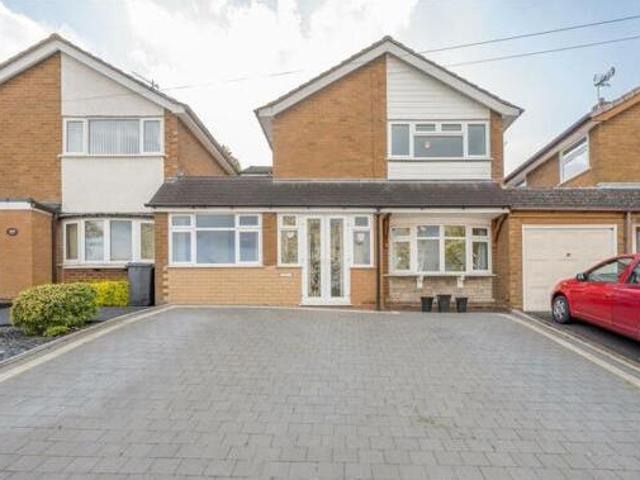 House for sale in Stourbridge, West Midlands