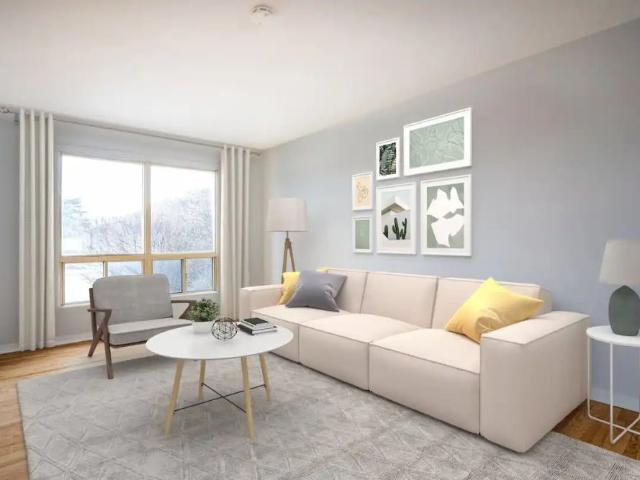 Townhouse for rent in Bramalea, Brampton