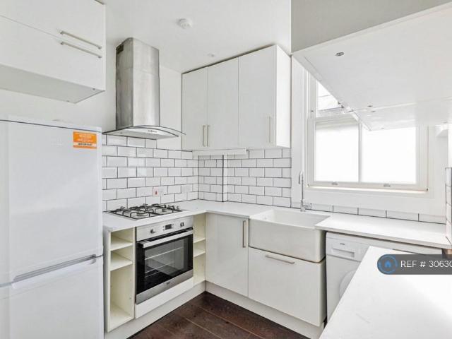 Apartment for rent in Highgate New Town, Greater London