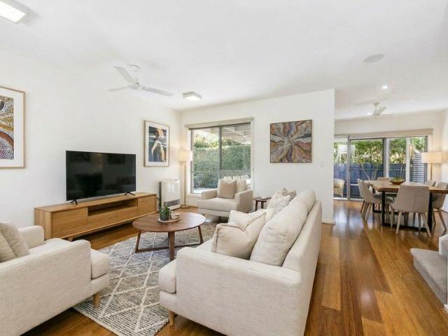Townhouse for sale in Camerons Creek, Victoria