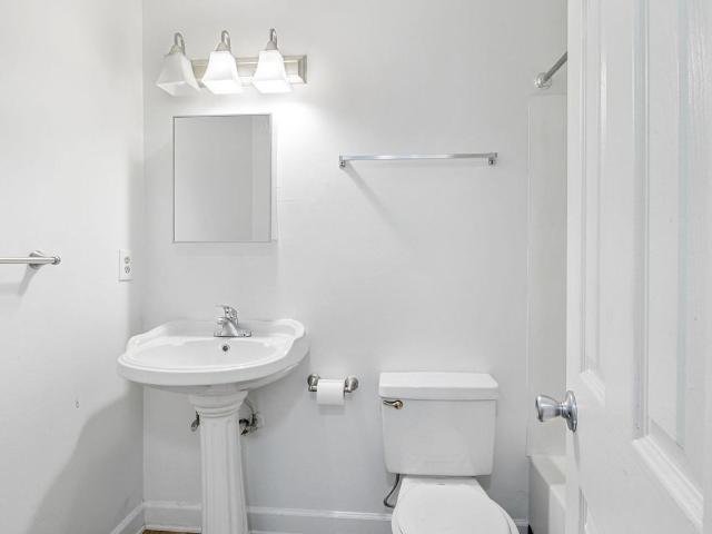 Apartment for rent in Fall Creek Place, Indianapolis